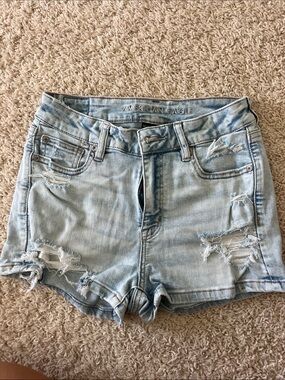 American Eagle Outfitters Light Wash Ripped Denim Shorts - Pale Blue
